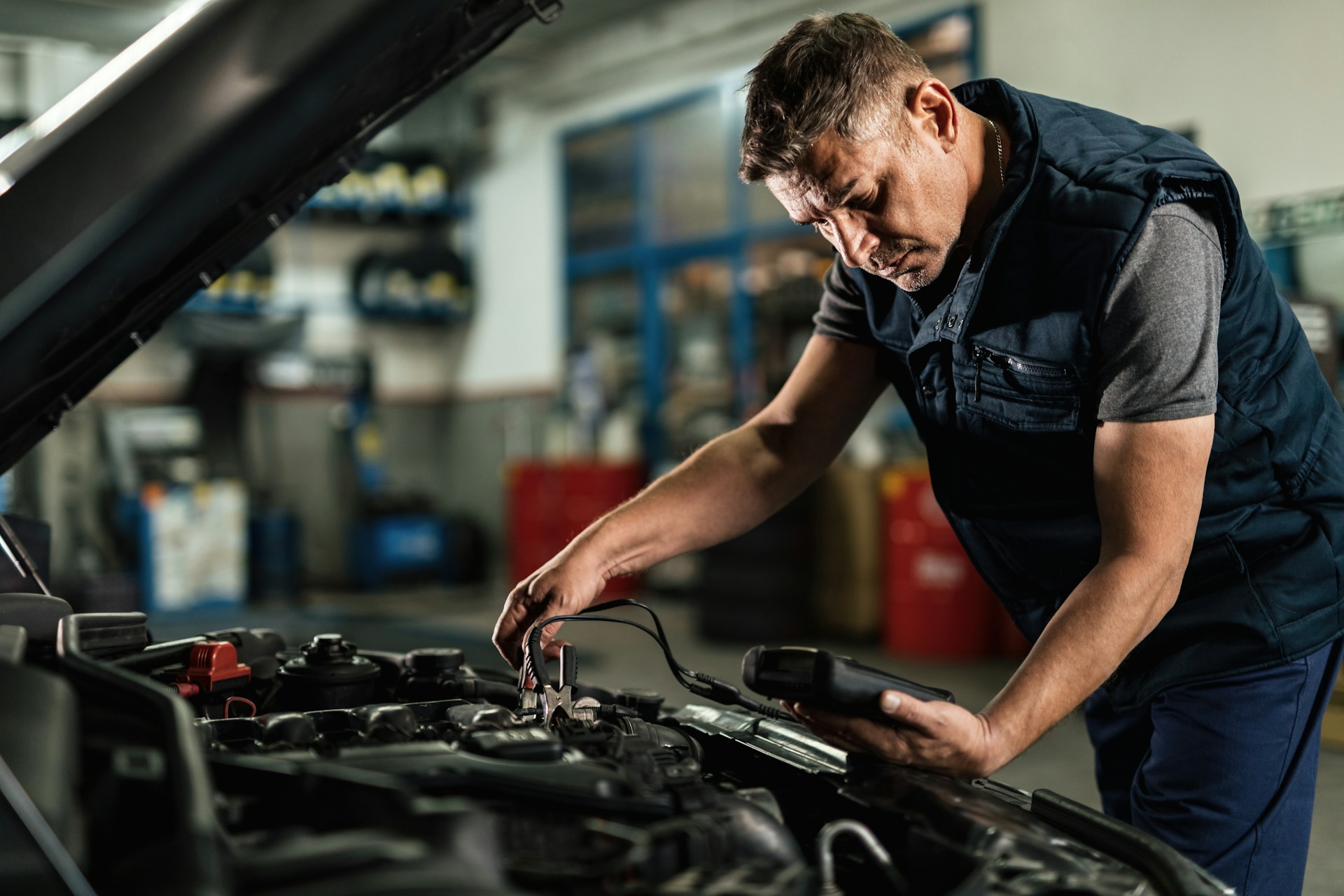 Read more about the article Complete Vehicle Servicing in Ryton for Electric and Petrol Cars